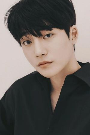 Kang Yul isJung Woo-hyuk