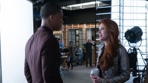 Famous in Love: 2×2