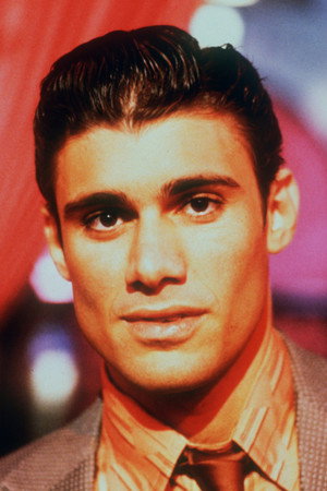 Steven Bauer