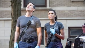 Chicago Fire: 8×2