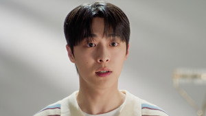 S01E05 still