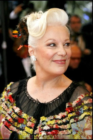 Bernadette Lafont portrait