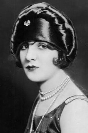 Gladys Frazin portrait