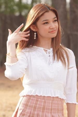 Angelica Hale portrait