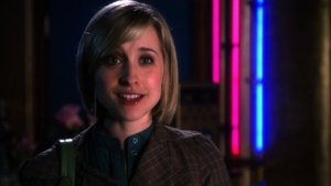 Smallville S08E04