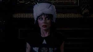 Elvira: Mistress of the Dark movie still 73