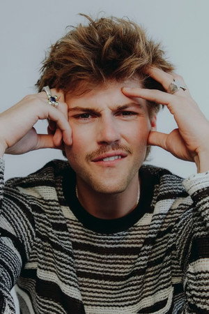 Ruel Van Dijk portrait