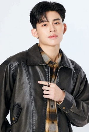 纳拉维特·勒拉格苏