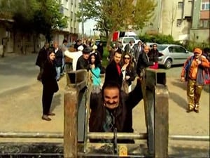 Leyla ile Mecnun Season 1 Episode 14