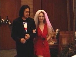 Gene Simmons: Family Jewels Happily Unmarried