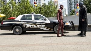 The Flash: Season 2 Episode 1 – The Man Who Saved Central City