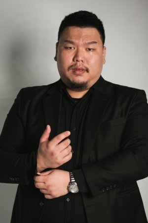 Foto retrato de Lee Jae Seong