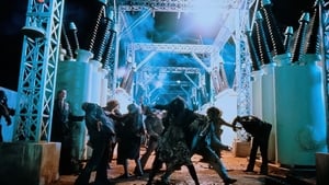 La divertida noche de los zombies (1988)