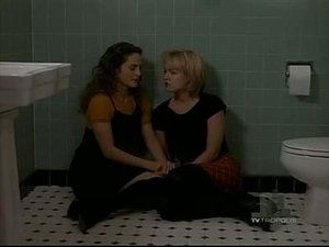 Beverly Hills, 90210 Season 5 Episode 13