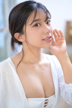 Niko Kawagoe portrait