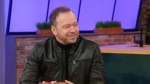 Image Donnie Wahlberg is hanging with Rach today