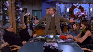 Just Shoot Me!: 3×10