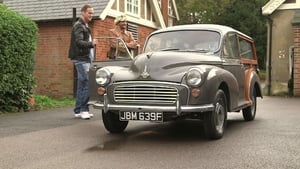 Car S.O.S. Morris Traveller Mayday