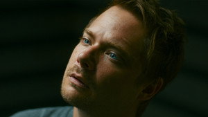 Blind: 1×4