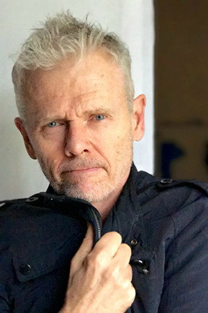 Kit Leonard Dennis portrait