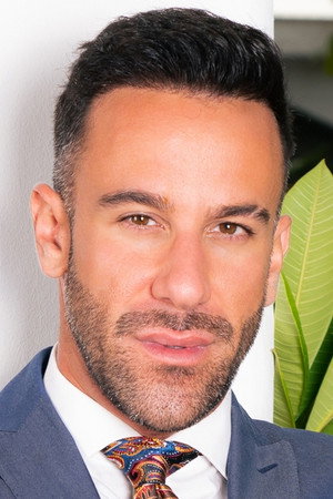 Gustavo Cruz portrait