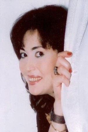 عزة جمال portrait