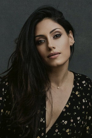 Tehmina Sunny portrait