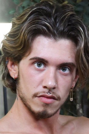 Ryan Kneeds portrait