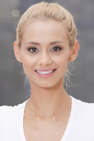 Veronica Leal portrait