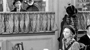 Cửa Hàng Bên Ngã Rẽ