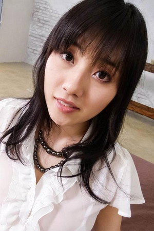 Azusa Nagasawa portrait