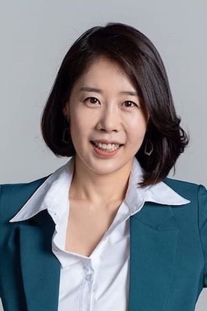 Kim Ro-sa isArt Academy Director