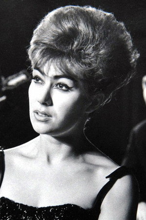 Edita Pyekha portrait