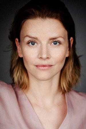 Karoline Schuch portrait