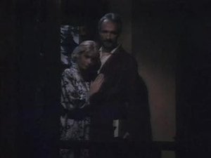 Family Ties 7×22 – Wrap Around the Clock
