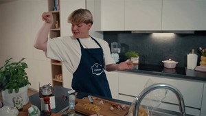 Still from Out of De Box S01E03
