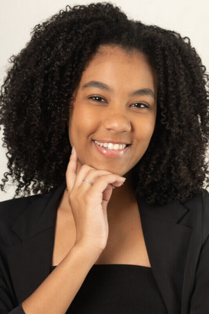 Milena Pinheiro portrait