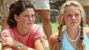 Blue Water High: 1×13