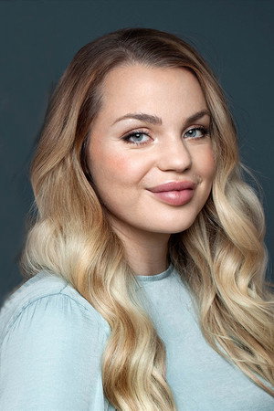 Jonna Lundell portrait