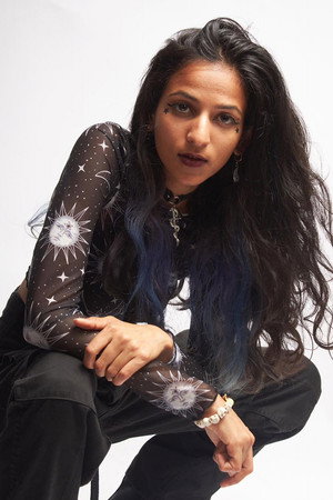 Yasha Hanoomnsingh photo