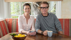In the Kitchen with Harry Hamlin: 2×2