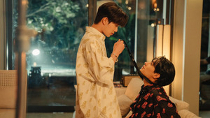 Battle of the Writers The Truth