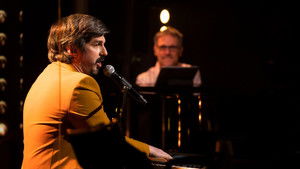 En direct de l’univers: 12×20 {year} Online En Netflix