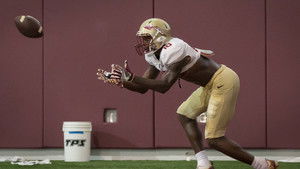 A Season With: 2×4 {year} Online En Netflix