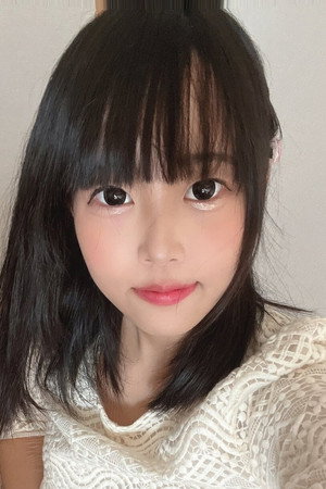 Hina Himari portrait