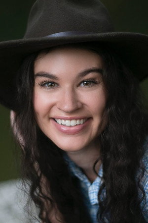 Jaclyn Poole — interprète de Elle-même - Contestant