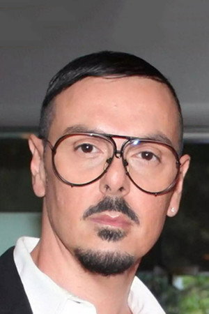 Nikos Vourliotis portrait