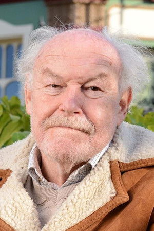 Timothy West photo