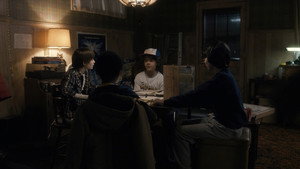 Stranger Things: 1×1