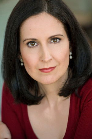 Stephanie D'Abruzzo photo